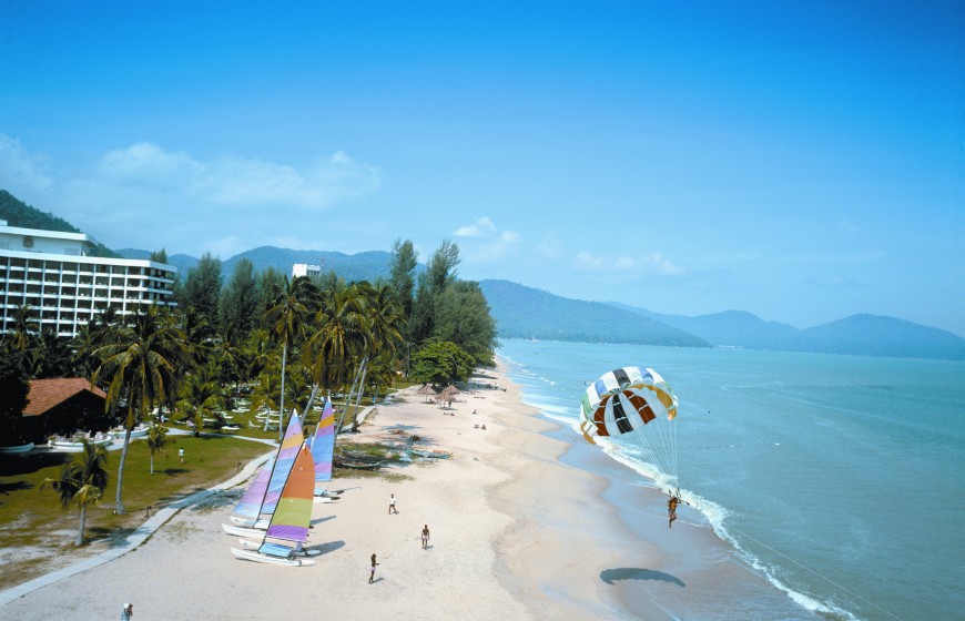 ساحل باتو فرنجي في جزيرة بينانج ماليزيا - معلومات ماليزيا - سياحة ماليزيا - اماكن سياحية في ماليزيا
