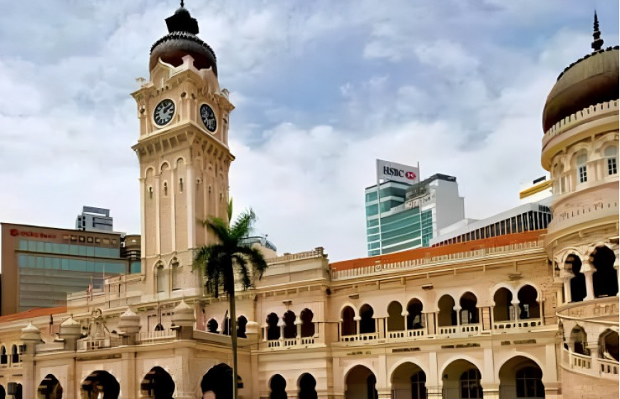 مبنى السلطان عبد الصمد كوالالمبور - معلومات ماليزيا - سياحة ماليزيا - اماكن سياحية في ماليزيا